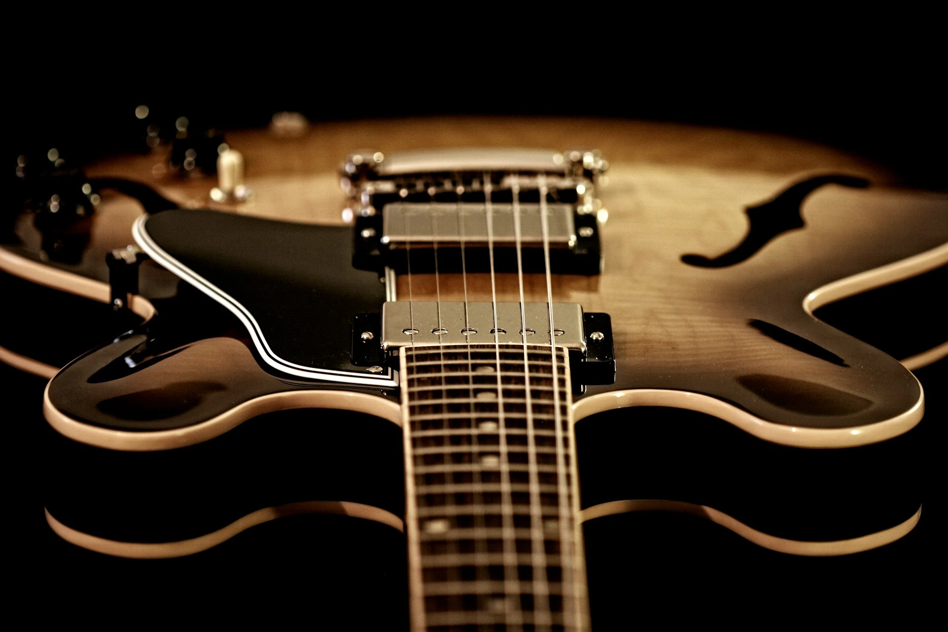 epiphone-sheraton-debutant